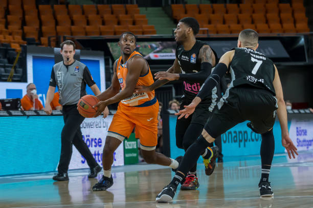 更在于阵容 更在于阵容