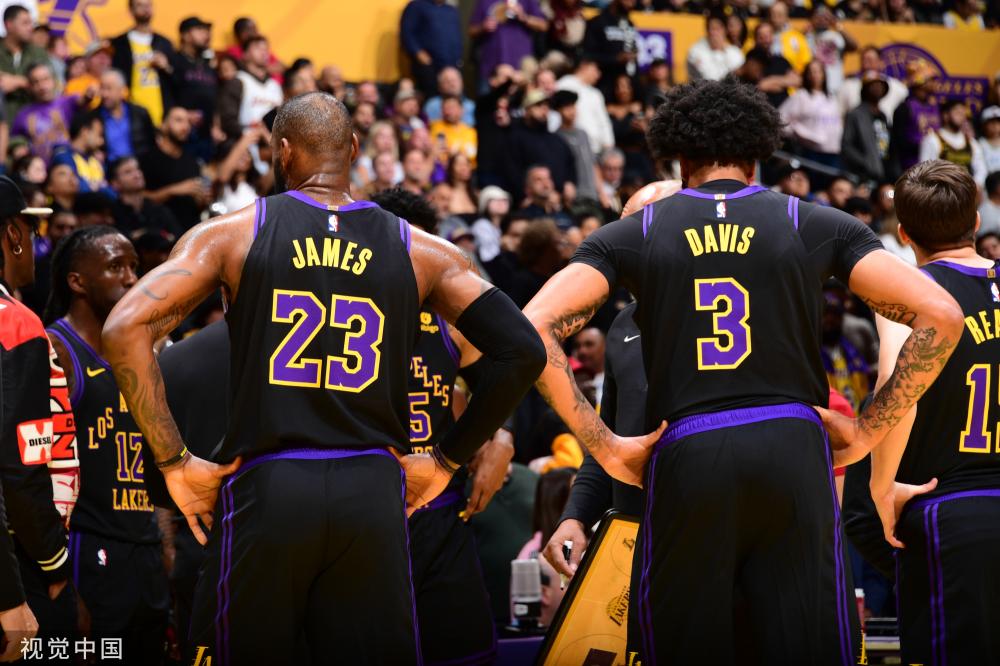 上海男篮的 上海男篮的